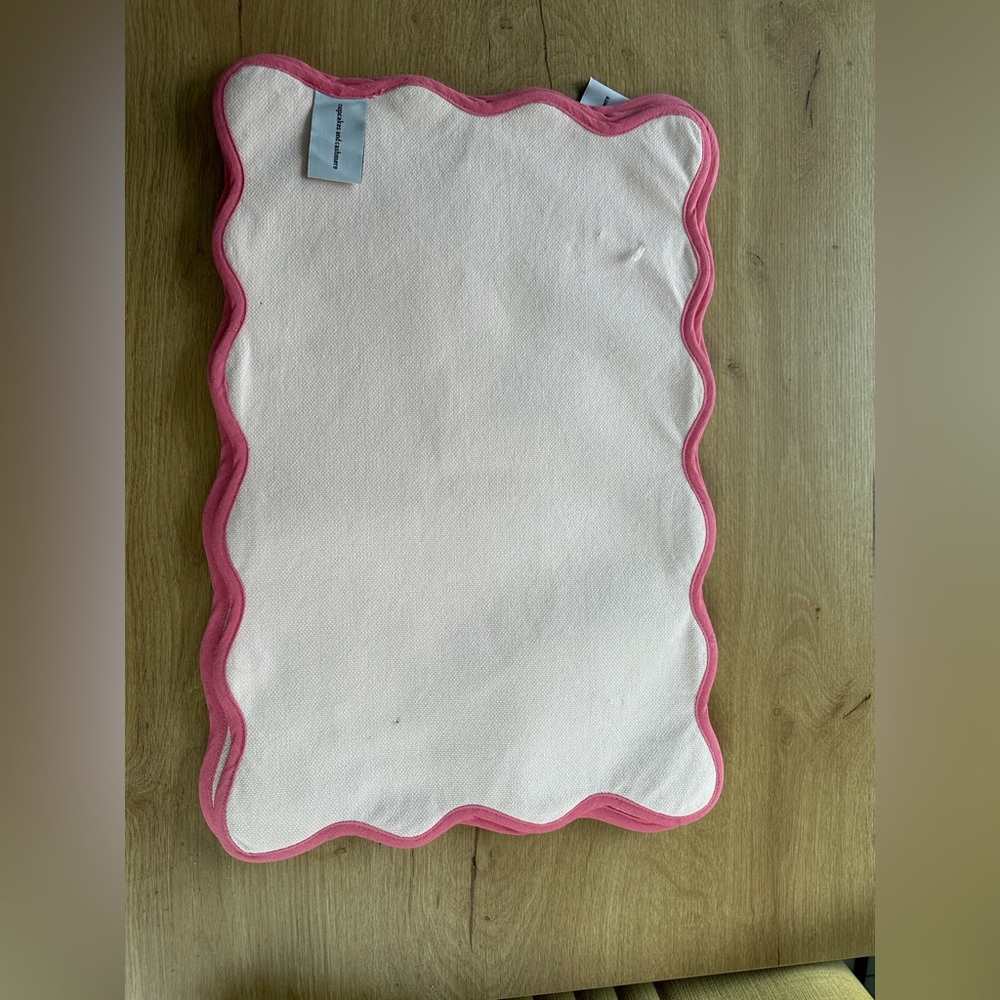Cupcakes and cashmere set of 4 placemat pink light pink